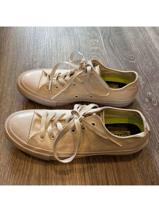 Converse Shoes - Converse Chuck Taylor All Star Low Sneakers Size 7.5